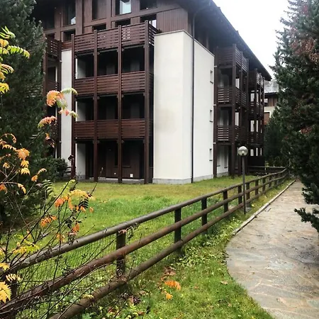 Condominio Cristal Апартаменты *